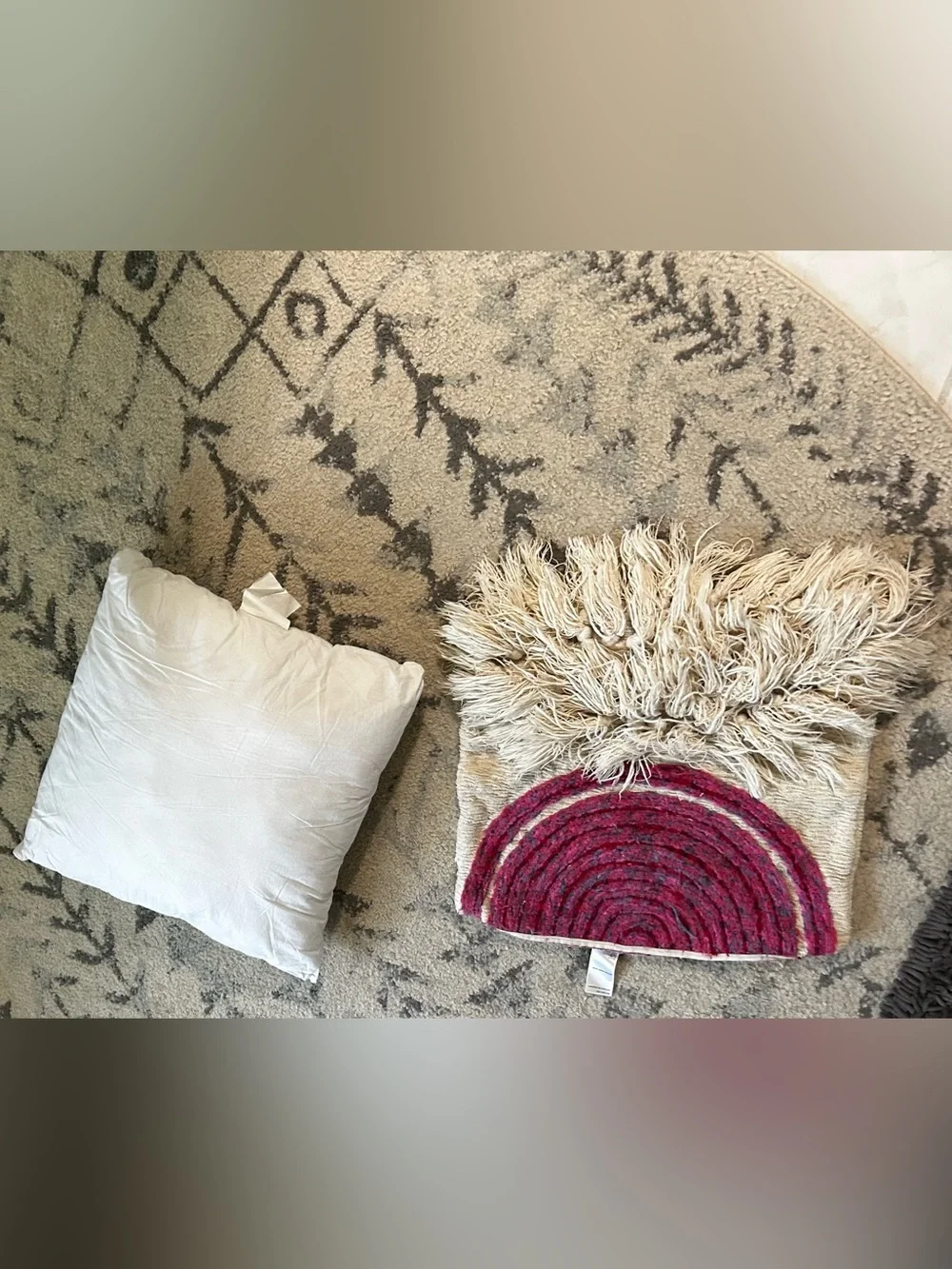 Anthropologie All Roads 18x18 Textured Throw Pillow. 🌺With 🌺flaws🌺